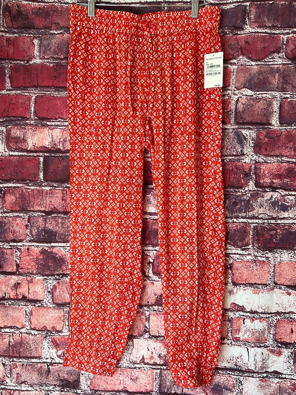 hinge Red and White Printed Elastic Waist Pants
